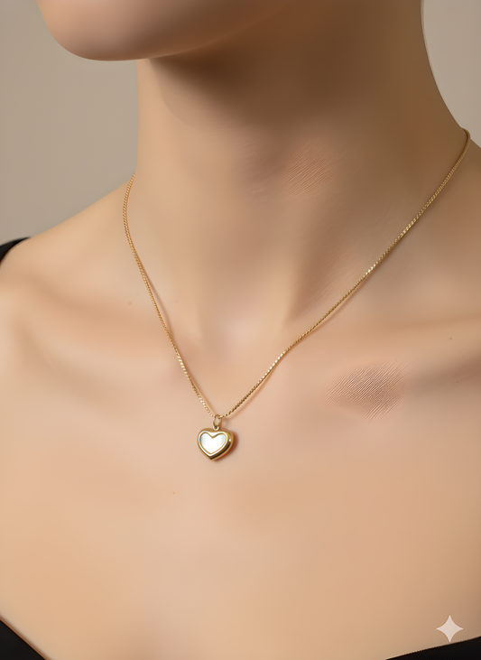 Mother of Pearl Mini Heart Necklace 18K Gold Plated | Dainty Everyday Jewelry | Minimal Romantic Pendant 45+5cm