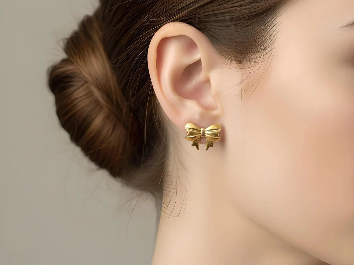 Small Bow Necklace and Earrings Set, 18K Gold Plated - AurviJewelry