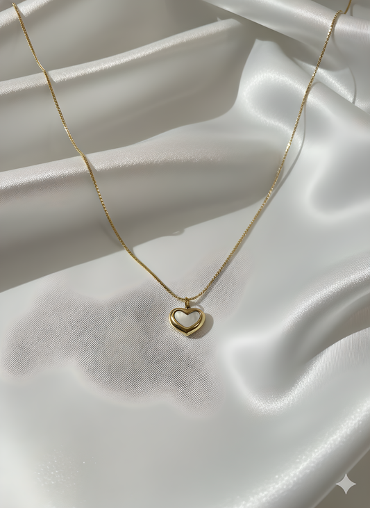 Mother of Pearl Mini Heart Necklace 18K Gold Plated | Dainty Everyday Jewelry | Minimal Romantic Pendant 45+5cm