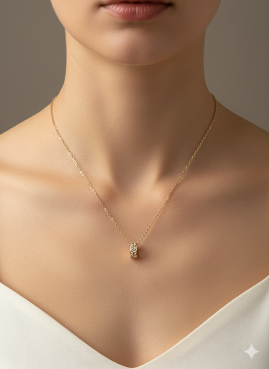 18K Gold Plated Necklace – Dainty Circle Pendant with Crystals