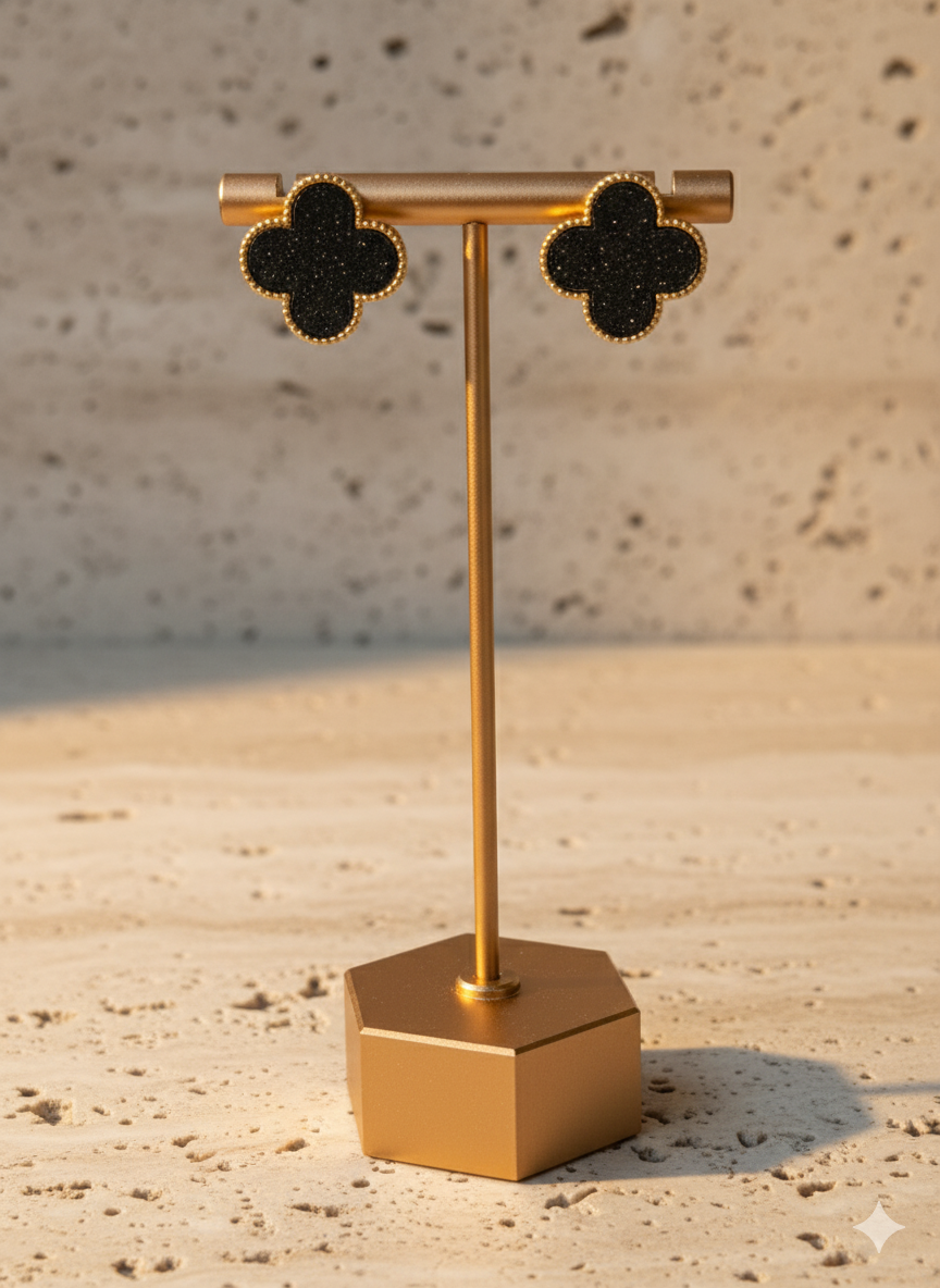 Large Clover Stud Earrings by AurviJewelry