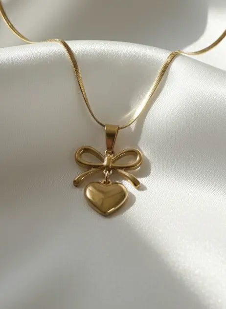 Bow & Heart Necklace, 18K Gold Plated - AurviJewelry