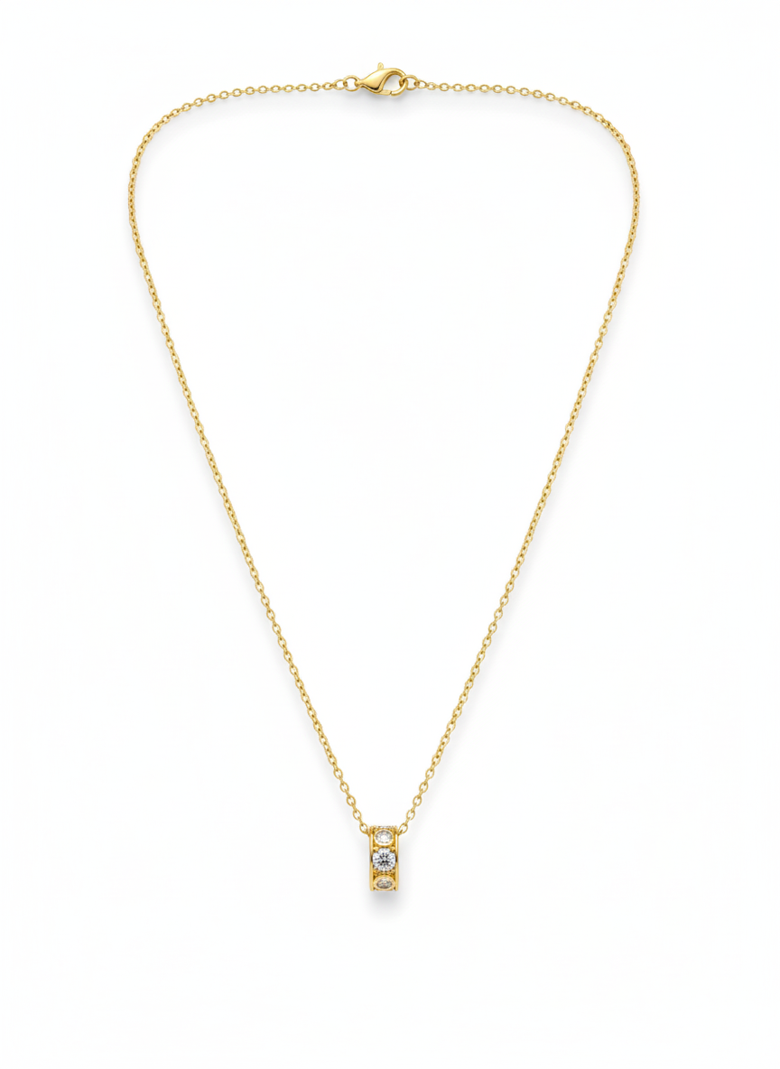 18K Gold Plated Necklace – Dainty Circle Pendant with Crystals