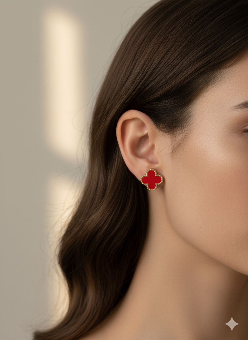 Small Clover Stud Earrings