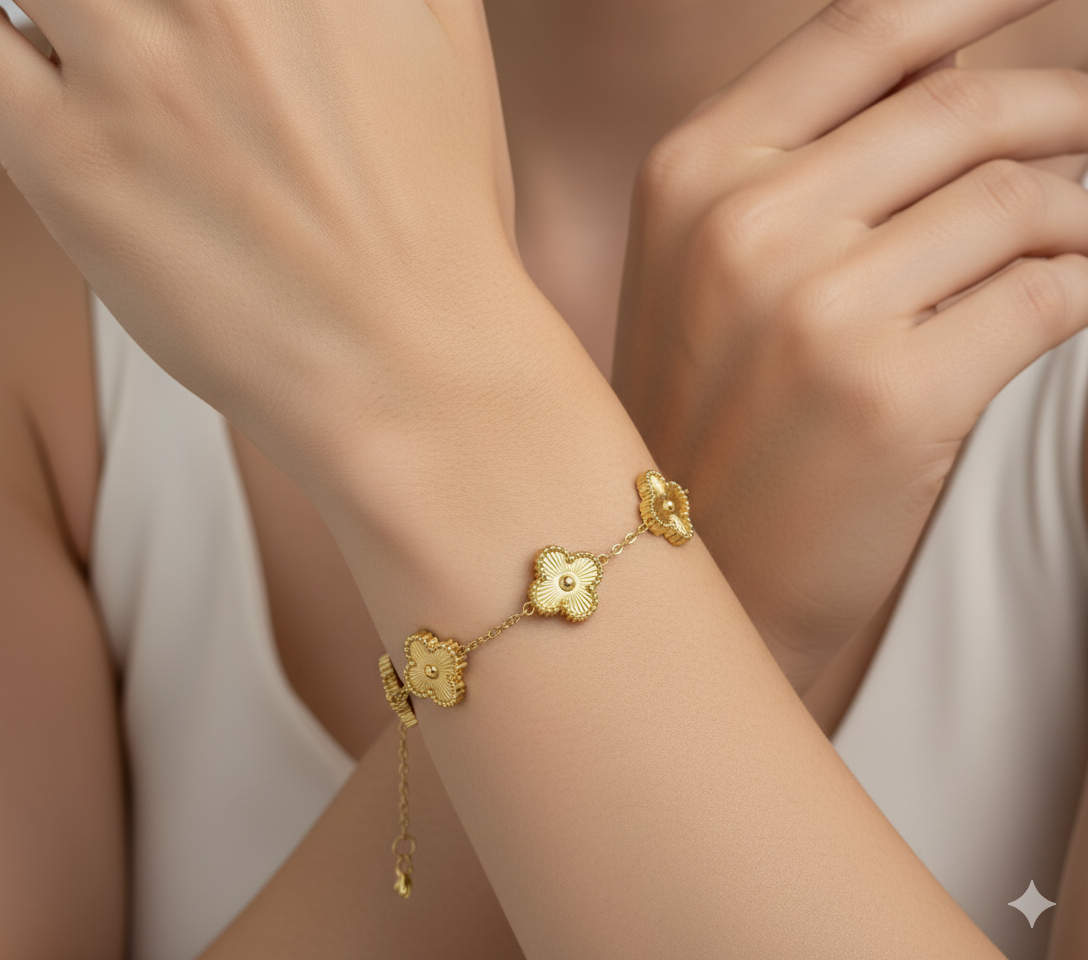 18k gold plated clover bracelet