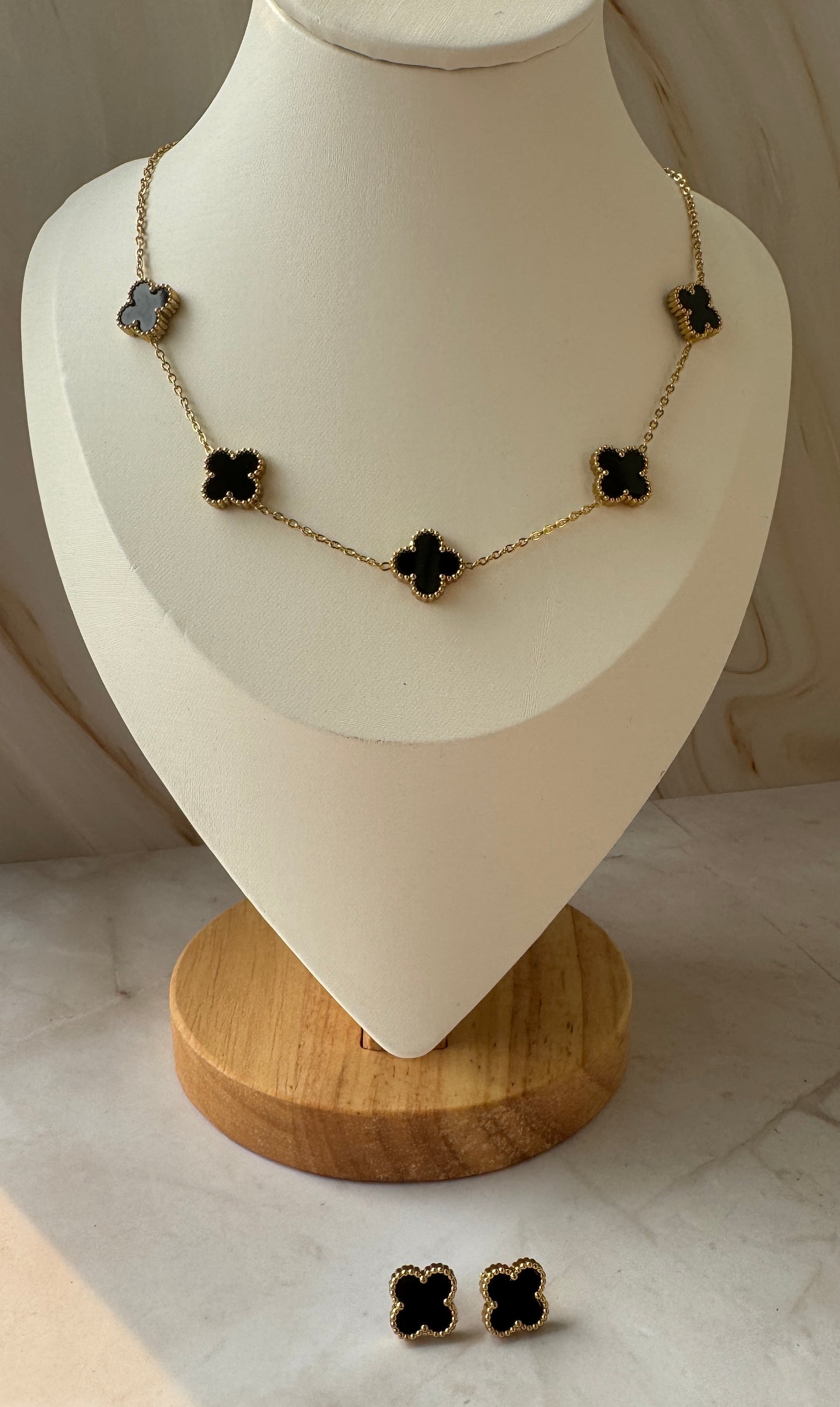 Clover Necklace With Matching Studs