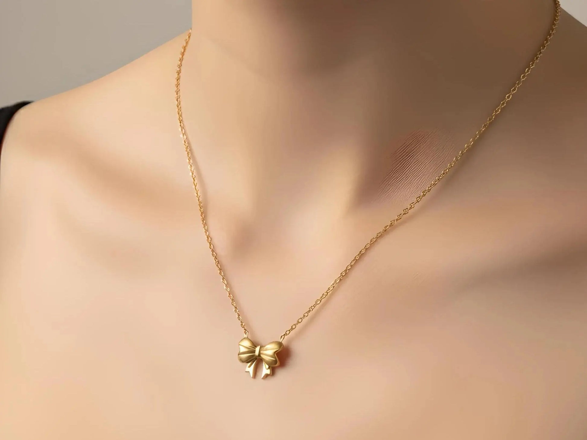 Small Bow Necklace and Earrings Set, 18K Gold Plated - AurviJewelry